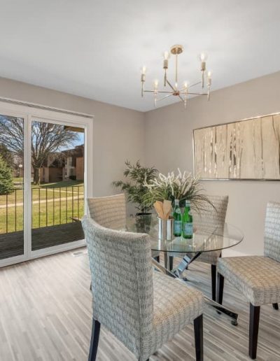 rochester-club-apartments-for-rent-in-rochester-hills-mi-2021-6